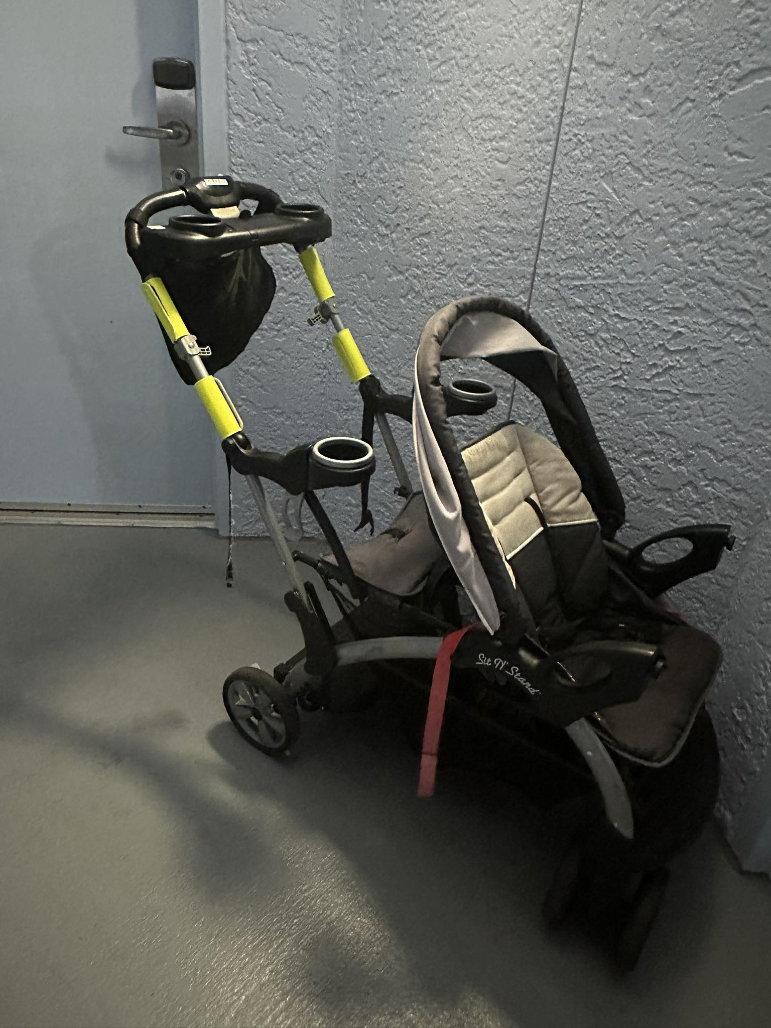 uppababy mesa jogging stroller V3 Infant Car Seat Evelyn Abu Garcia Ambassadeur 2500C AG Reflective details enhance visibility Model:IMX-PRO 843S F
