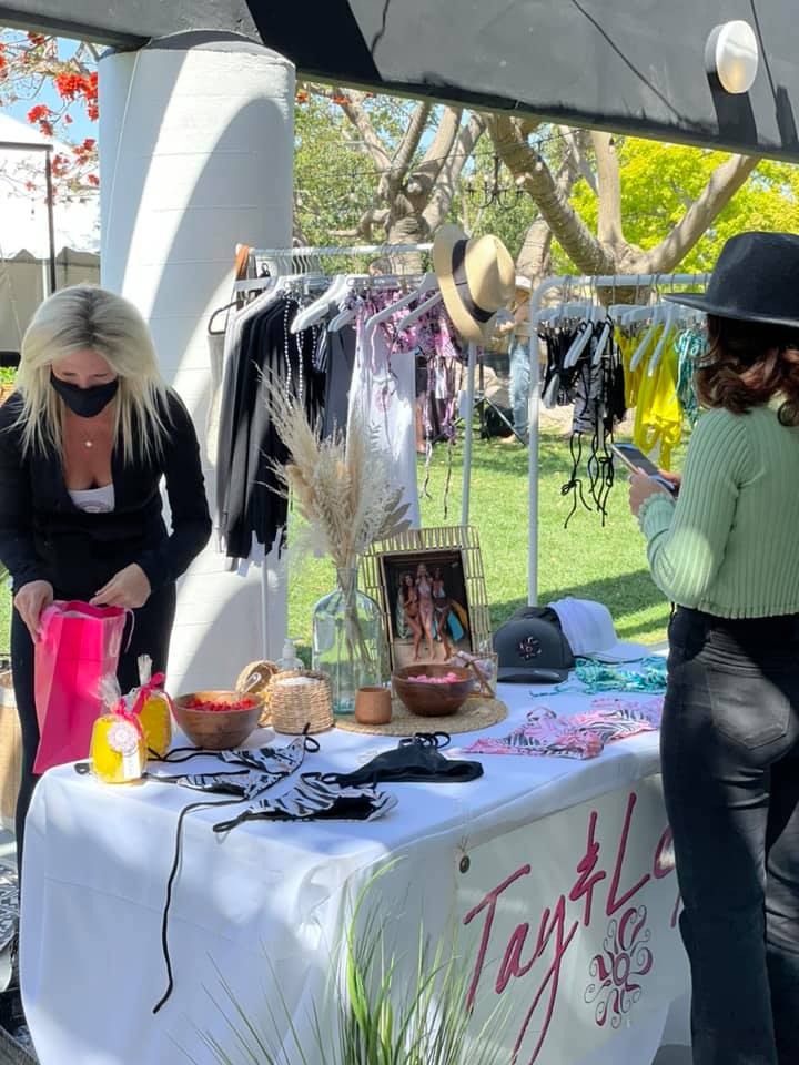 What's the best store for women's resort wear in Huntington Beach?