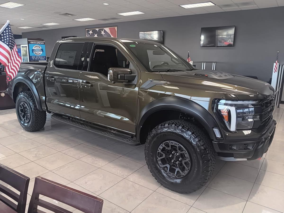 Joshua - Who needs this? 2025 Ford Raptor R •Shelter green color only ...