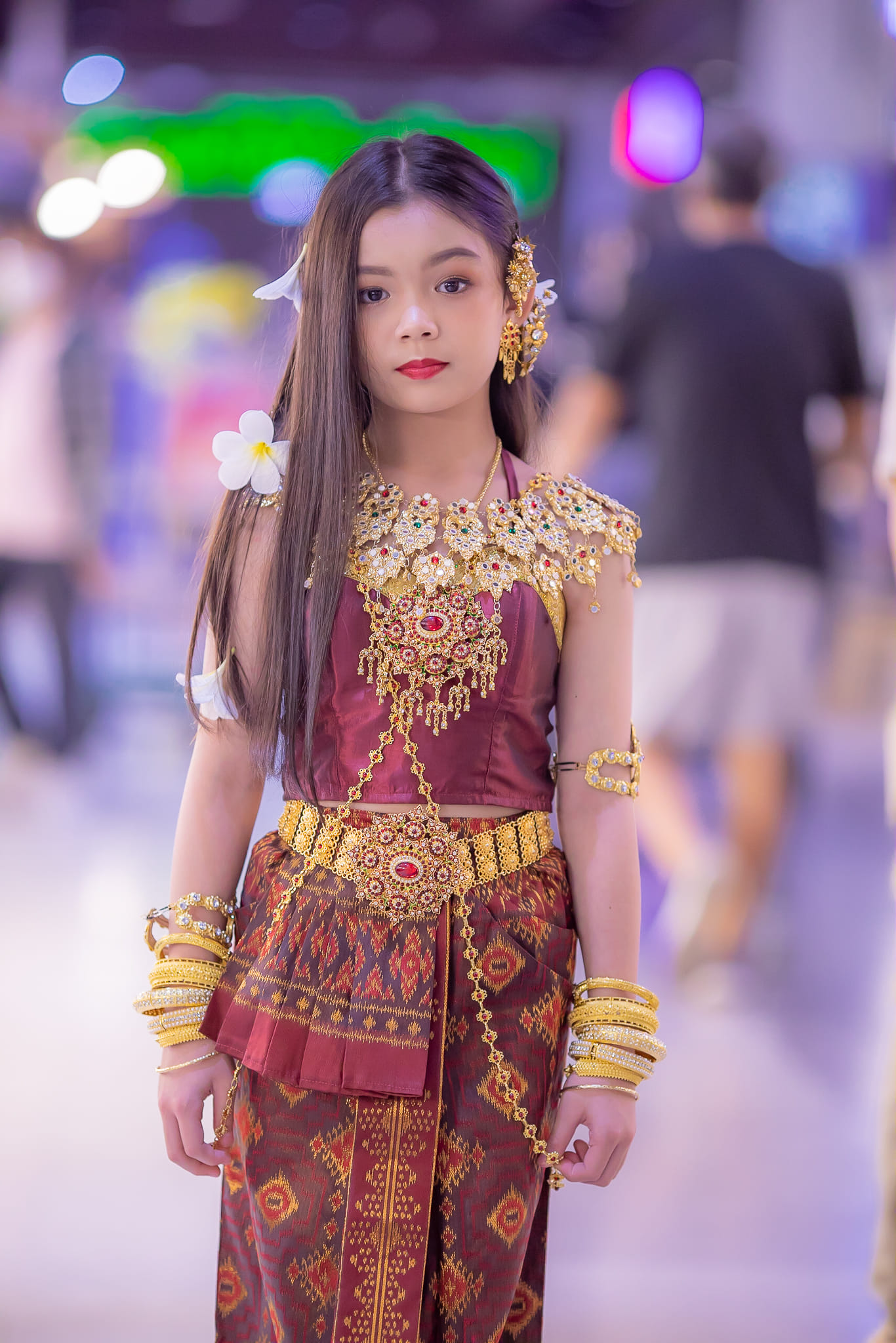 ลิซซี่ - น้าบอกถ่ายรูปน้องวันนี้ เป๋นแก้วเป๋นแสง งามขนาดลูก แม่ก่อว่า ...