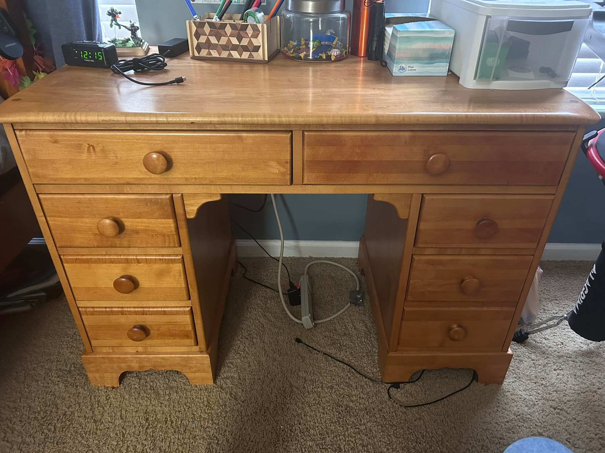 willett golden beryl maple dresser What is the timeframe of the collection? Willett inc
