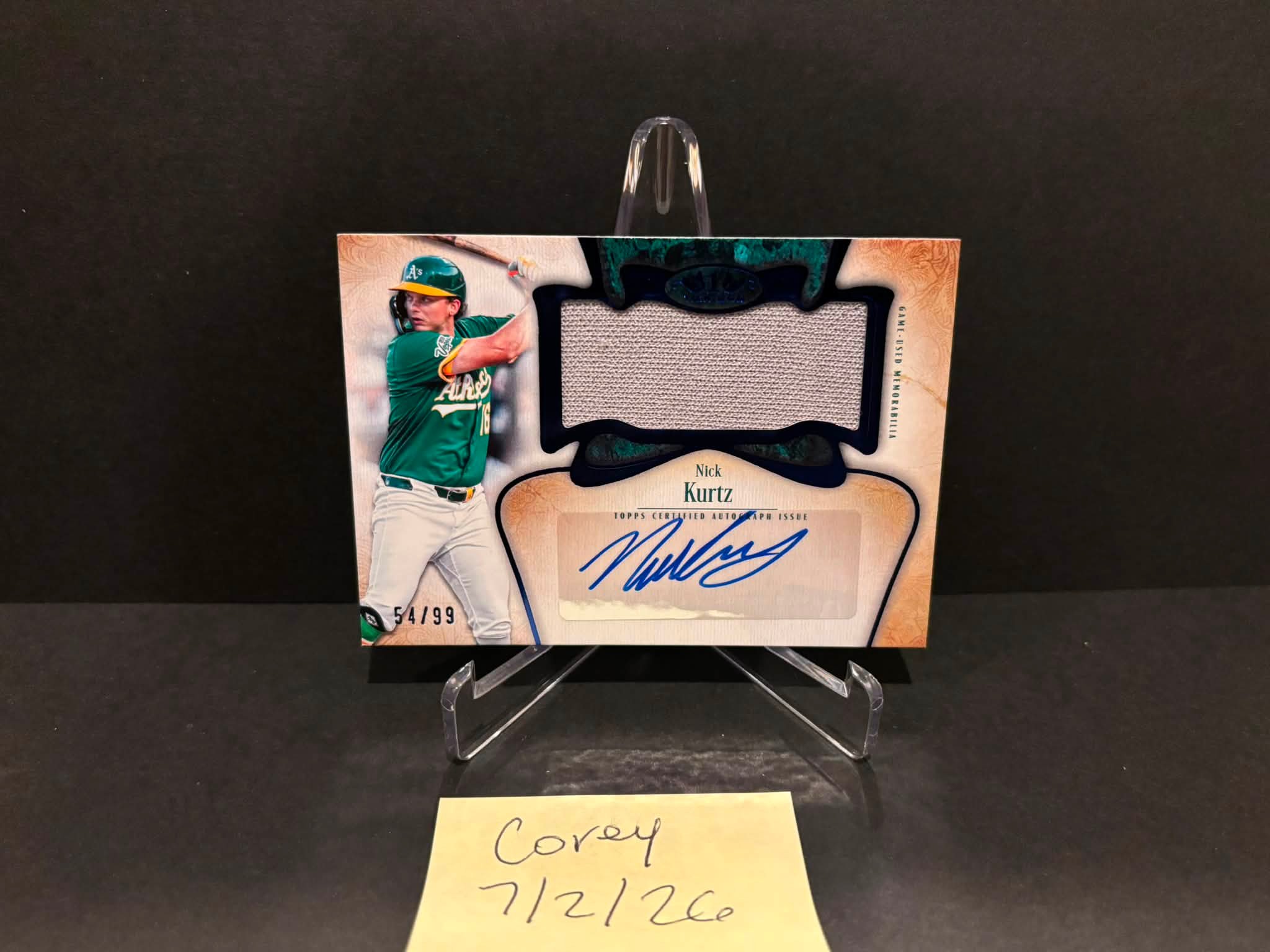 Nick Kurtz's 1/1 Rookie of the Year card 🔥 (via u/No_Program6210)