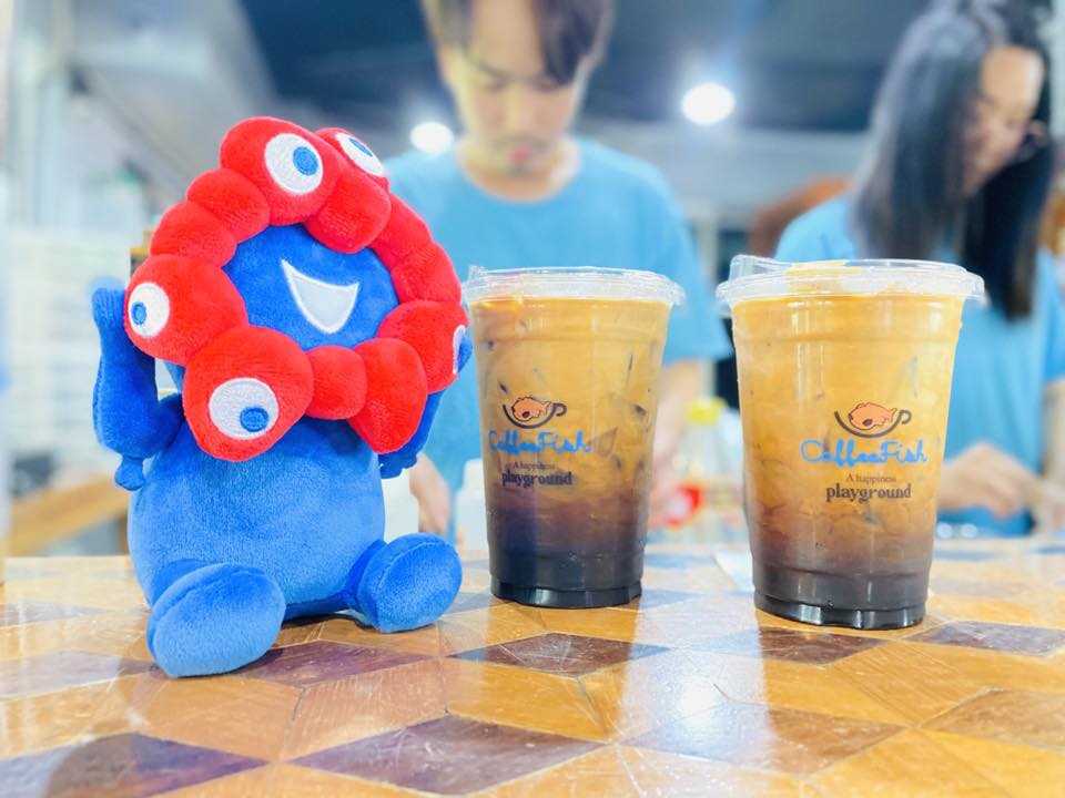 อากาศร้อนต้องตบด้วยเครื่องดื่มเย็นๆ เช่น โอเลี้ยงยกล้อ... - Coffee FISH ...