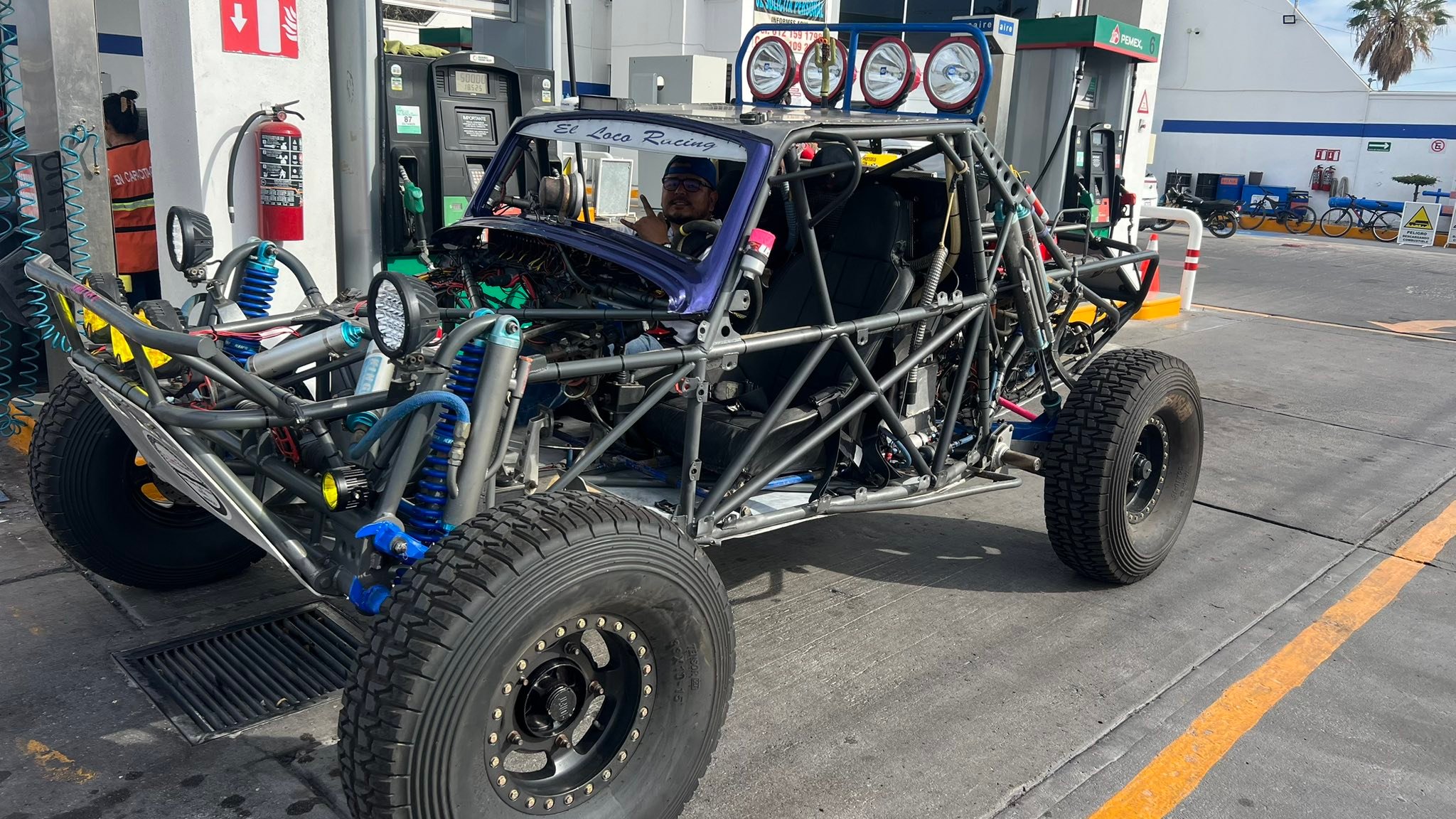 El Loco Racing Team 547