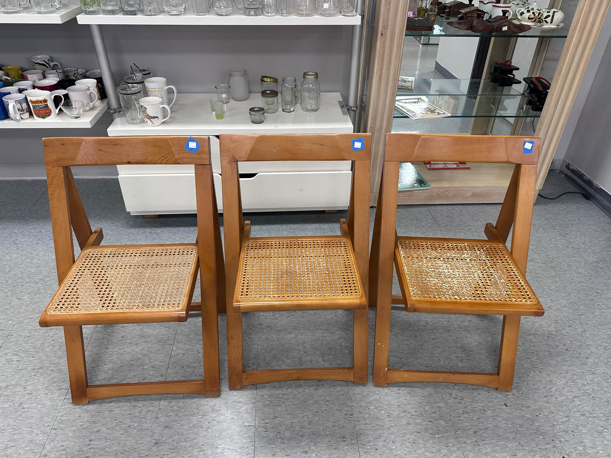 How to identify authentic Aldo Jacober Trieste chairs?