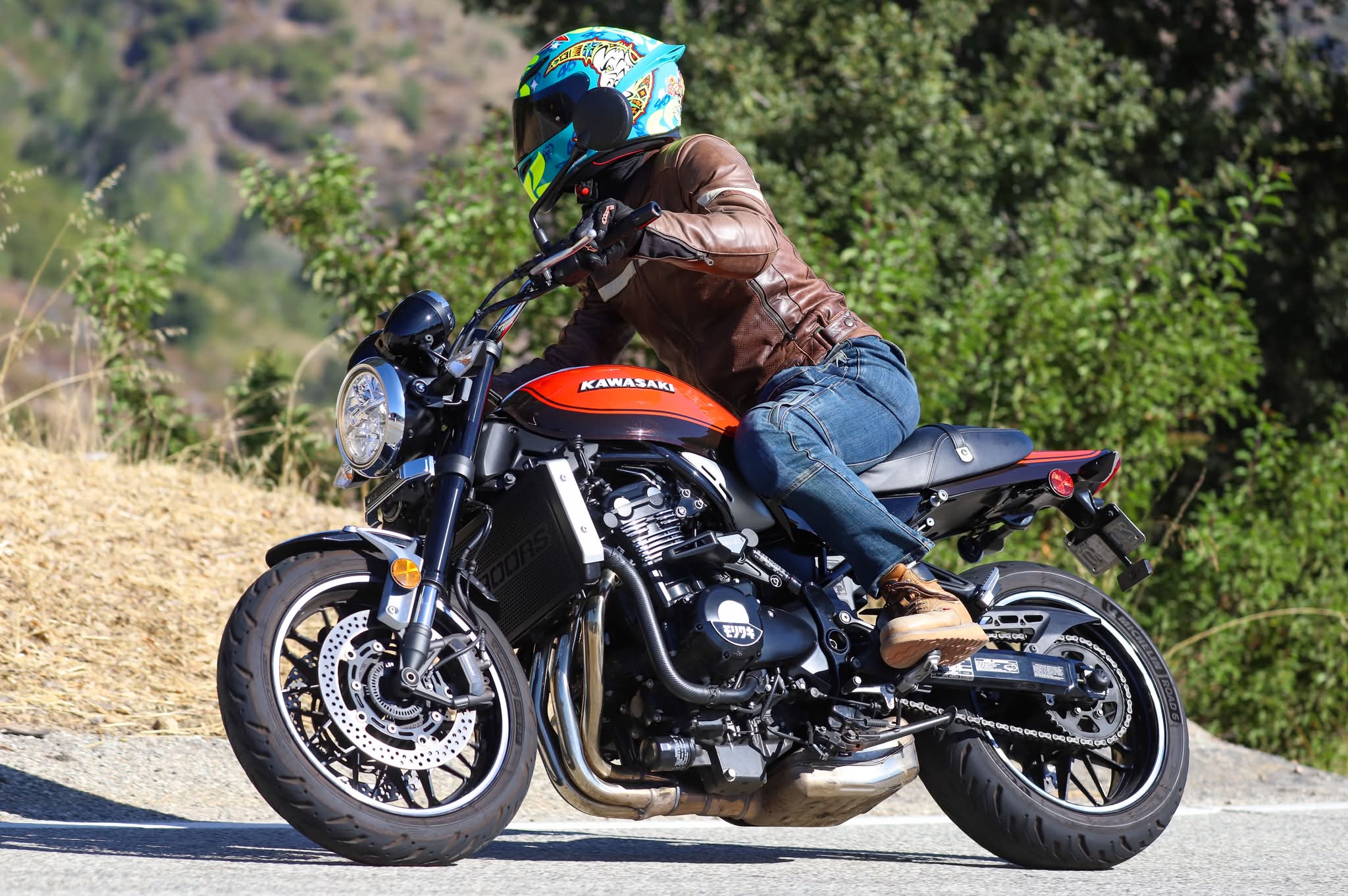63歳 Z650RS(ザッパー)に乗って おNEWのクシタニカワサキワークス