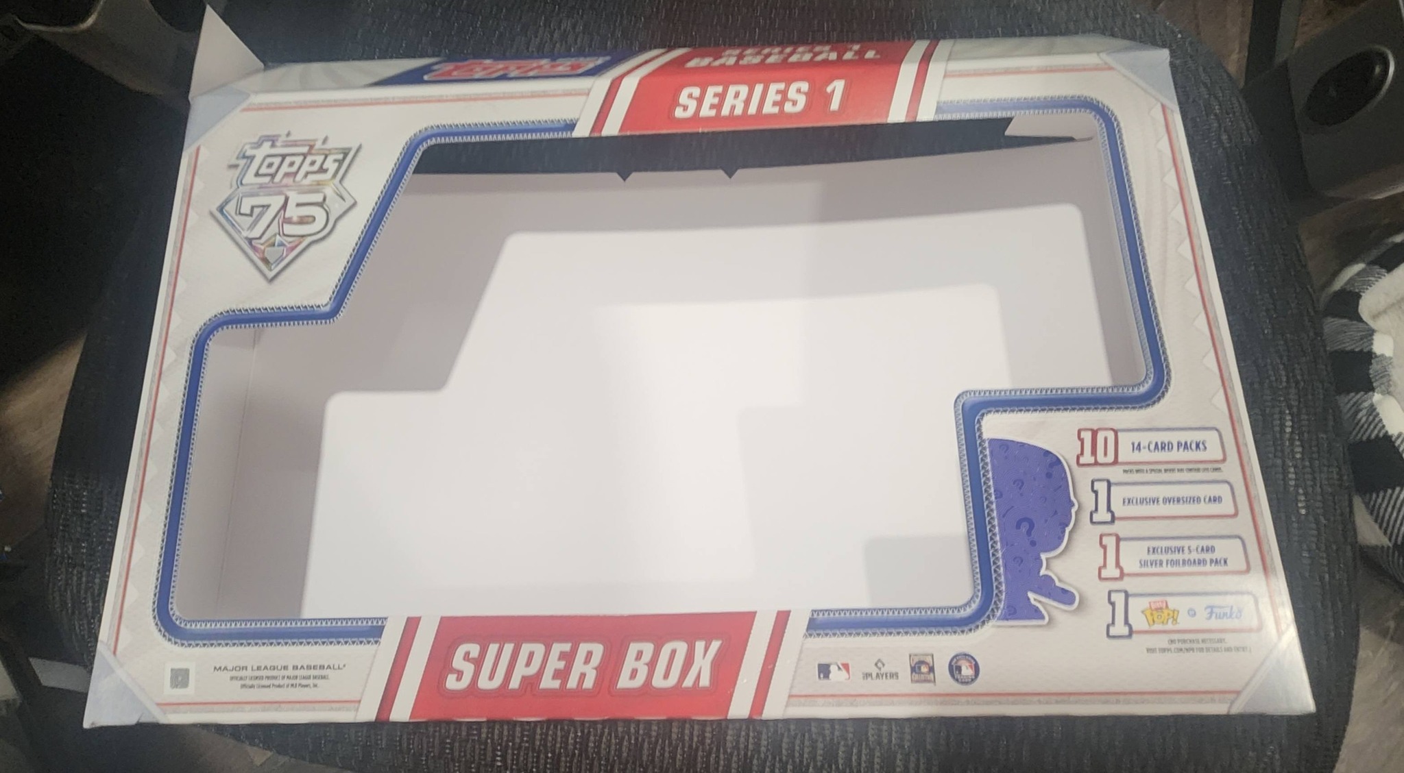 Disappointing 75th anniversary super box from topps