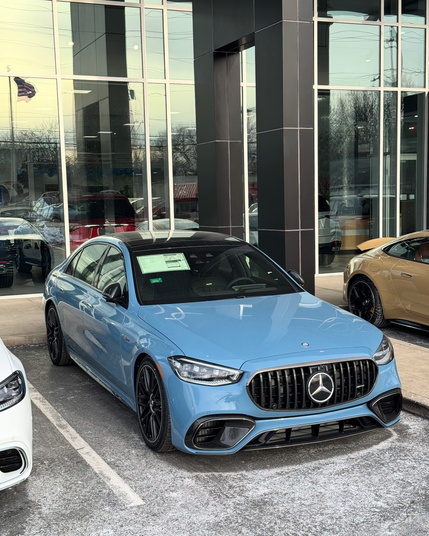 メルル様　ブルーs The 2025 China Blue AMG® S 63 E Performace 🙌 #Mercedesbenz #AMG