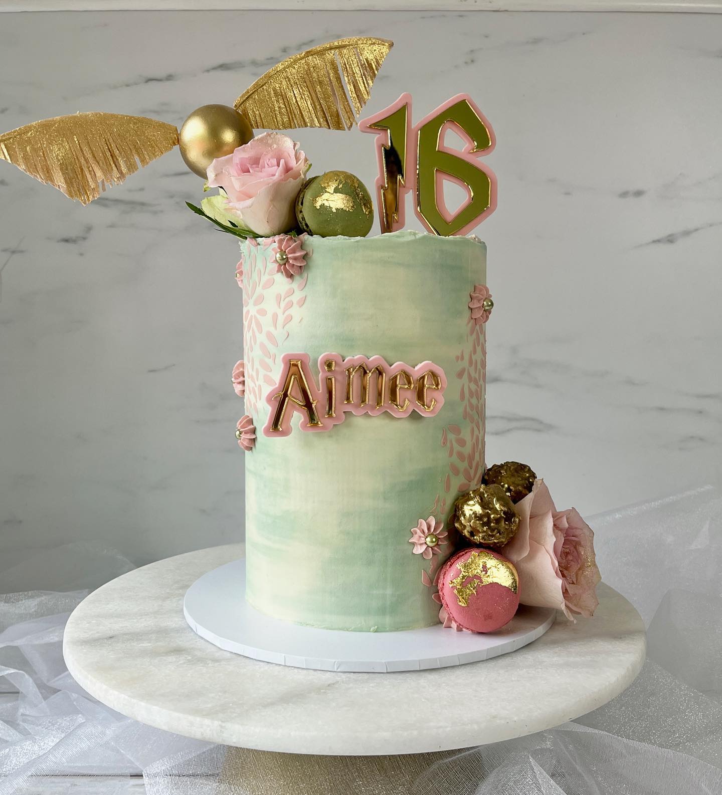 Rowan Bakery - 🧙🏻‍♀️🌸AIMEE🌸🧙🏻‍♀️ . A sweet 16th birthday...
