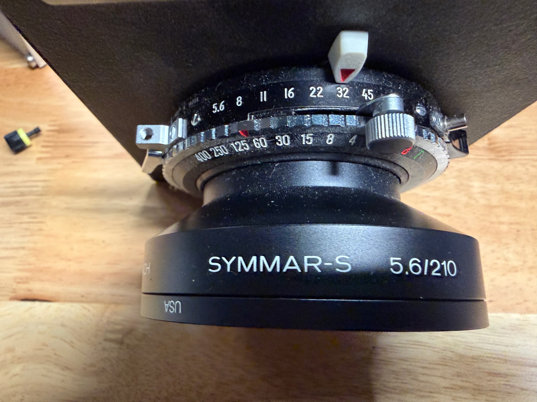 How to preview images with Schneider-Kreuznach Symmar 5.6/210 lens?