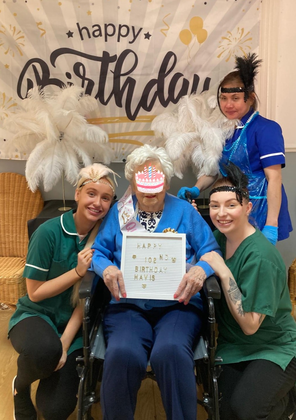 👑🎂🥳 OUR QUEEN IS 102! 🥳🎂👑 A very... - Safe Harbour Bebington | Facebook
