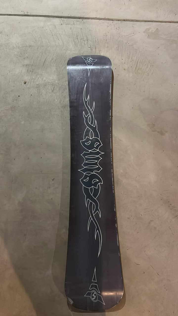 My first snowboard: Sims All Mountain 155