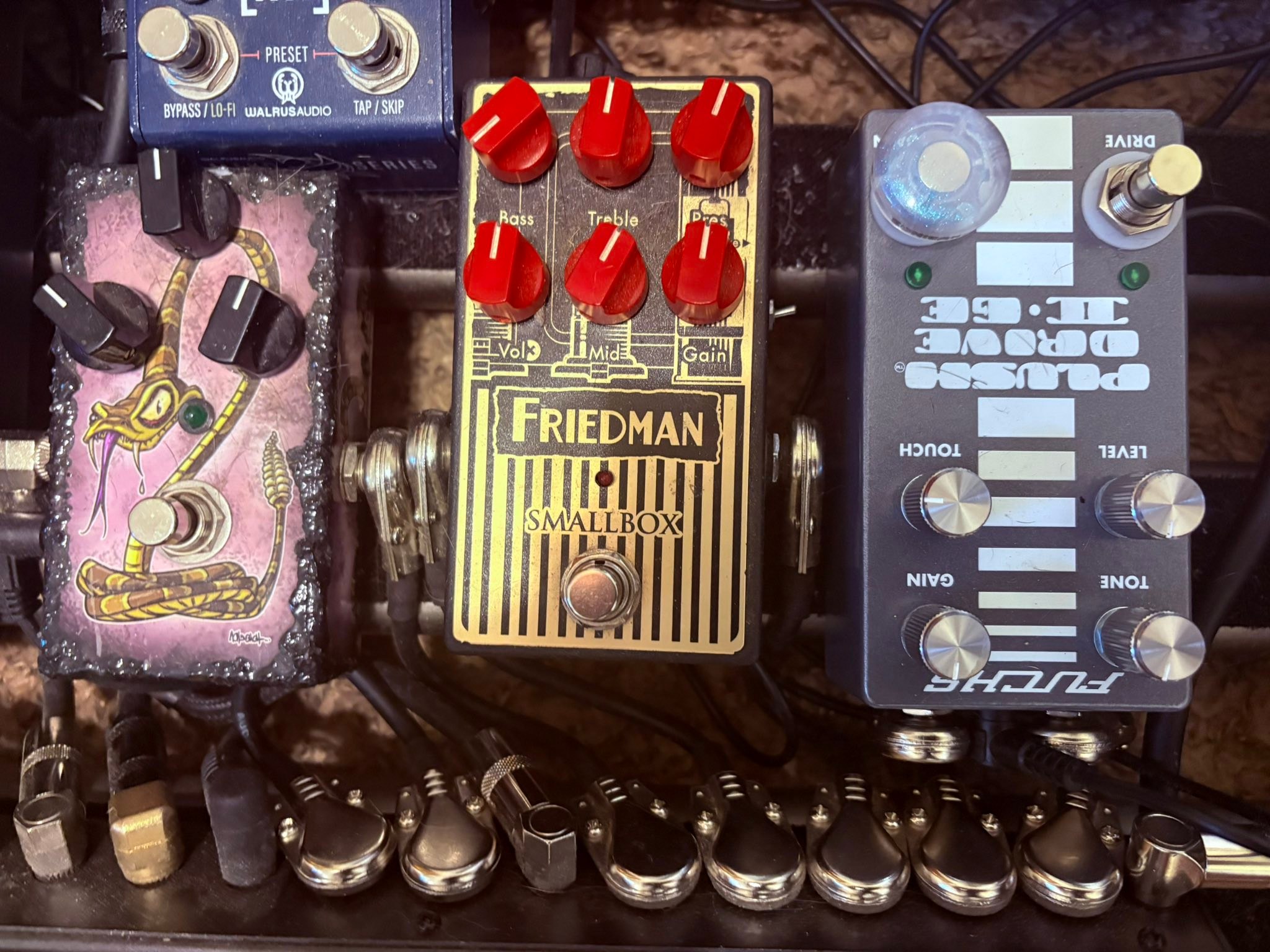 Fuchs plush drive and gonkulator clone pedals