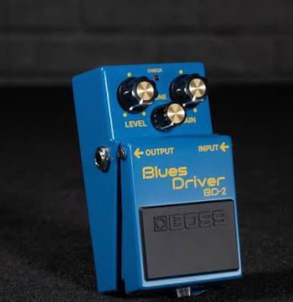 Boss BD-2 with 3 position bass boost switch mod