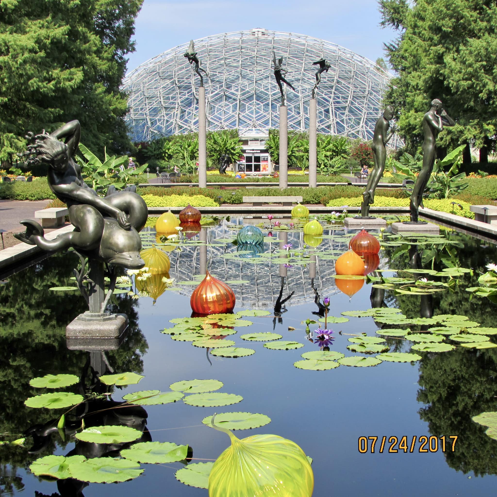Missouri Botanical Garden - the most beautiful place in St. Louis.
