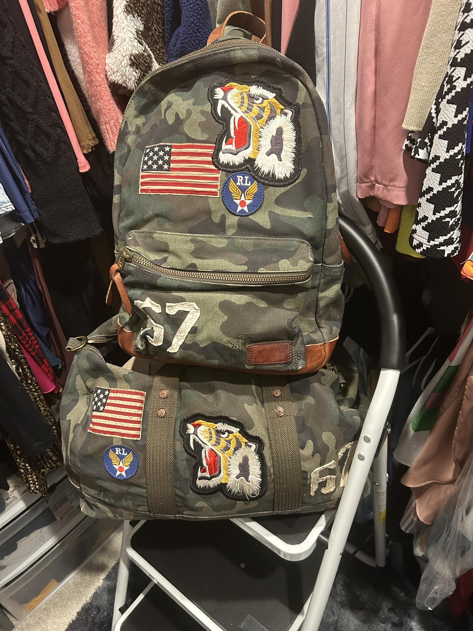 What are the missing items in the Polo Ralph Lauren set?