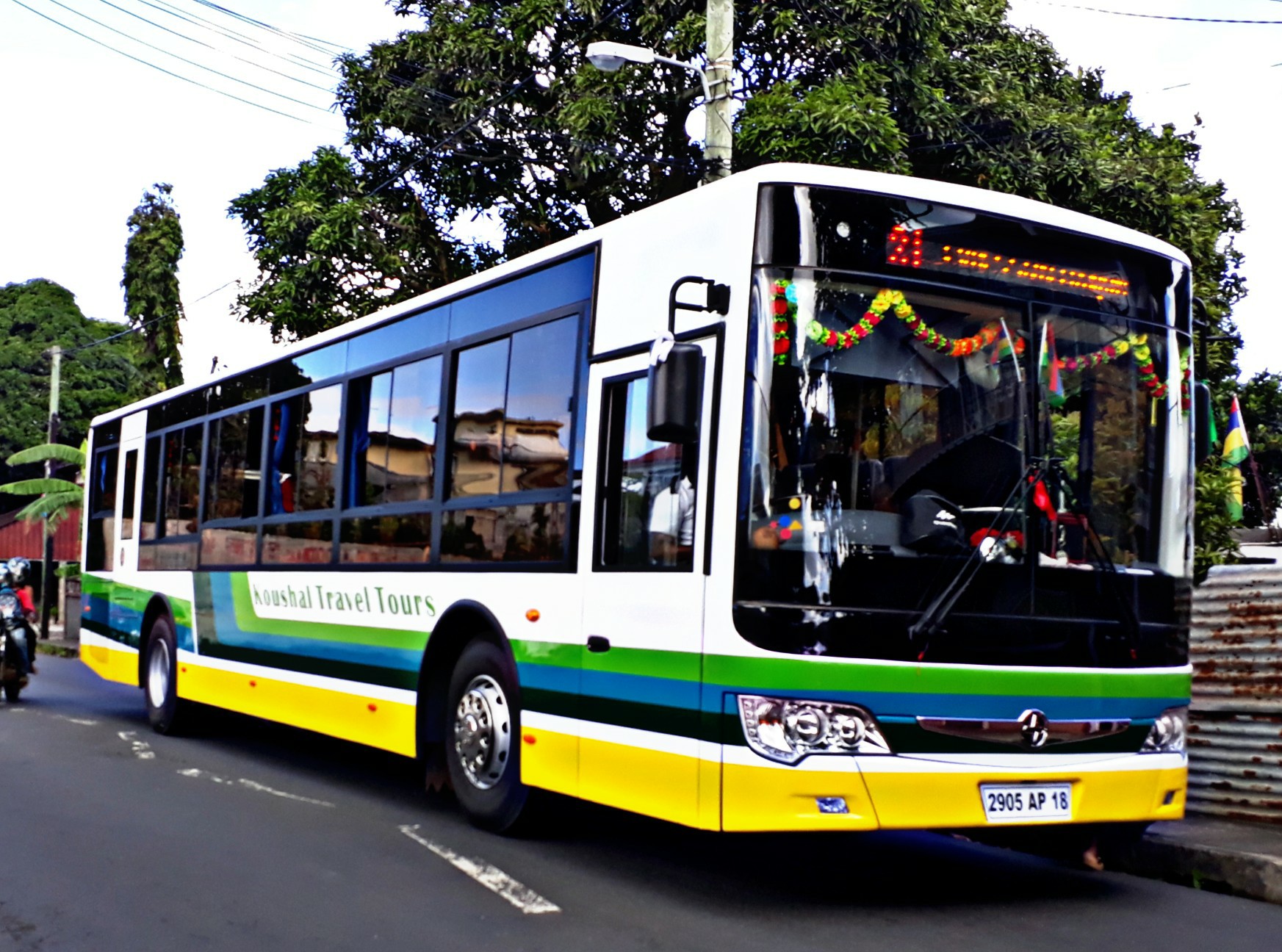 #Koushal_Travel_Tours 2905 AP 18... - Bus Of Mauritius