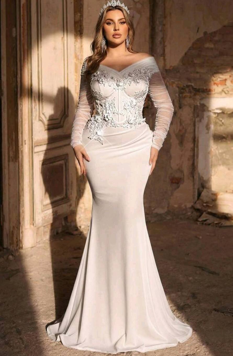 ladies reception dress Where to find affordable sheath dresses for plus size brides? simple reception dress for bride