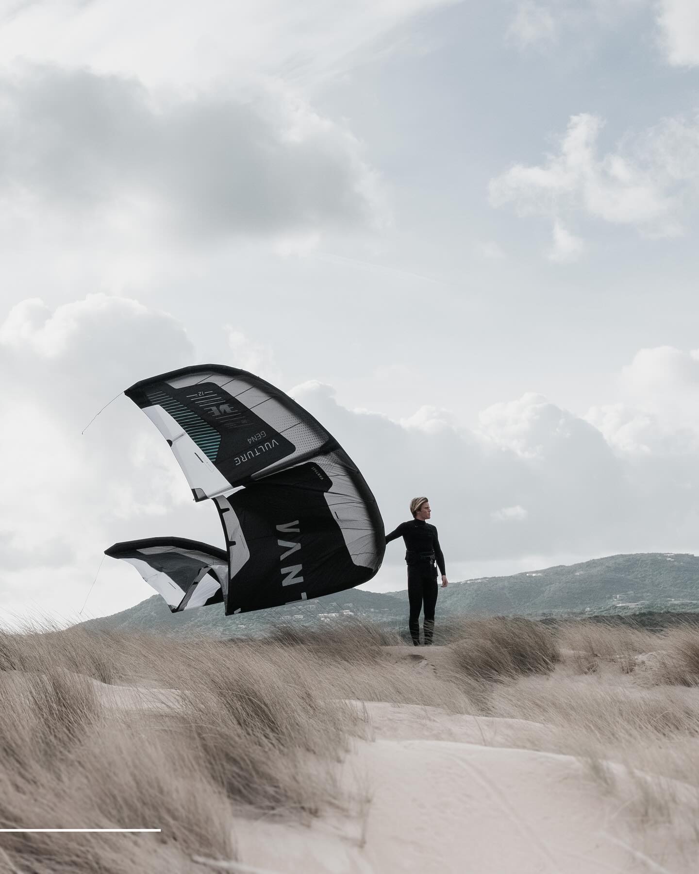 Vulture Gen4 ⁣ Distinguish to outperform⁣ ⁣ #vulture #vantagekites 