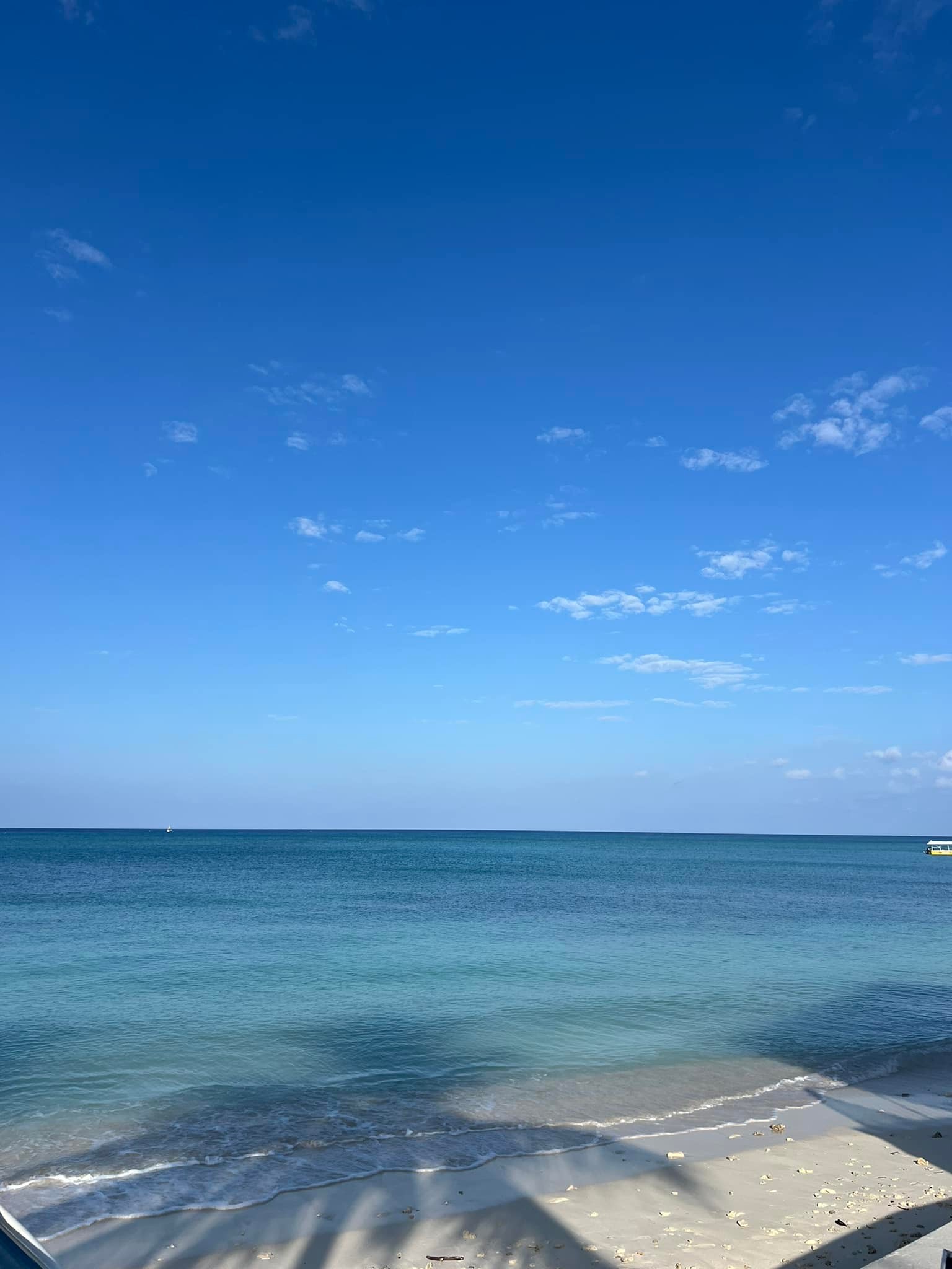 Cayman Islands vacation activities and restaurant recommendations