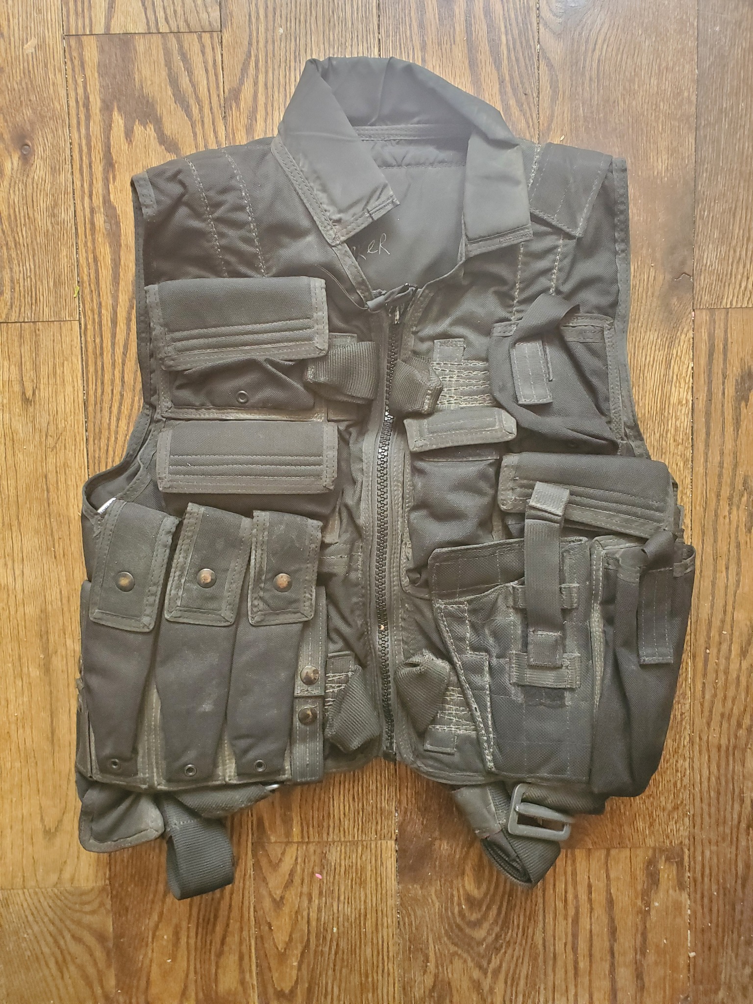 Eagle Industries Tac-V2D from Executive Decision movie