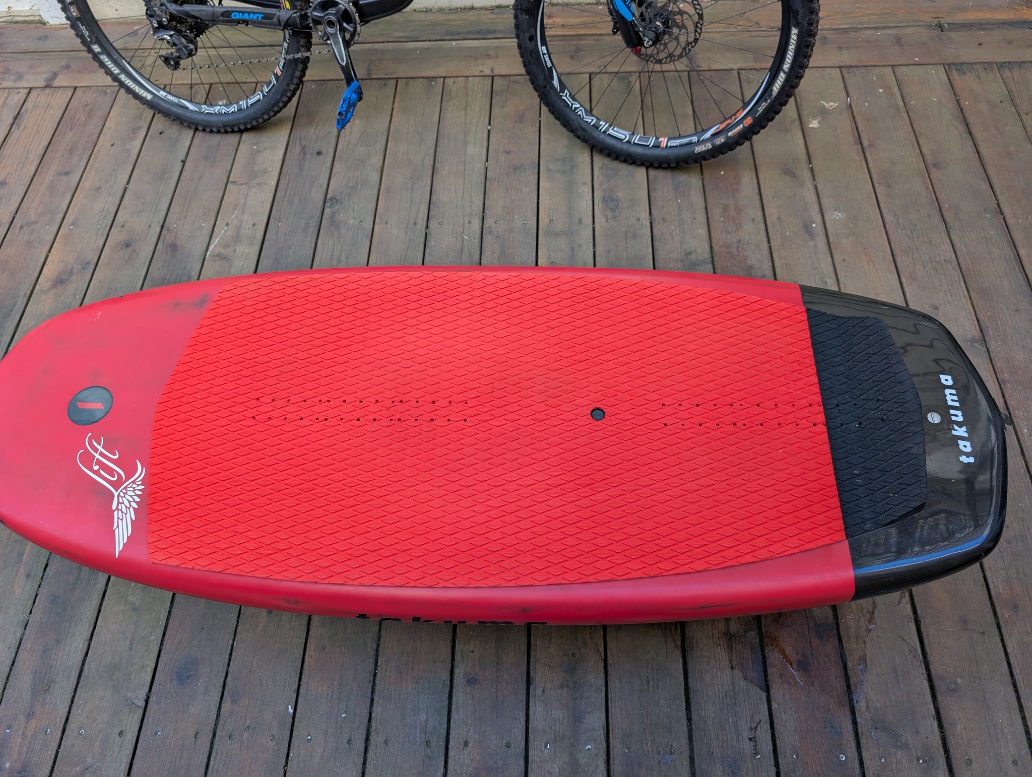 Selling 75L Takuma Wingfoil Board + Lift Classic Foil-170 Wing + 