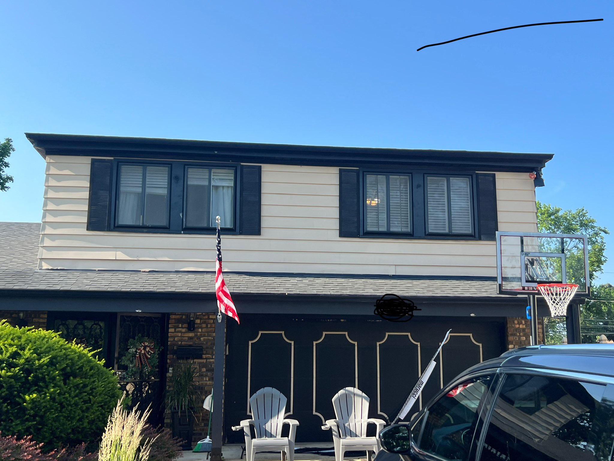 What color siding matches Revere Pewter and green with black trim?