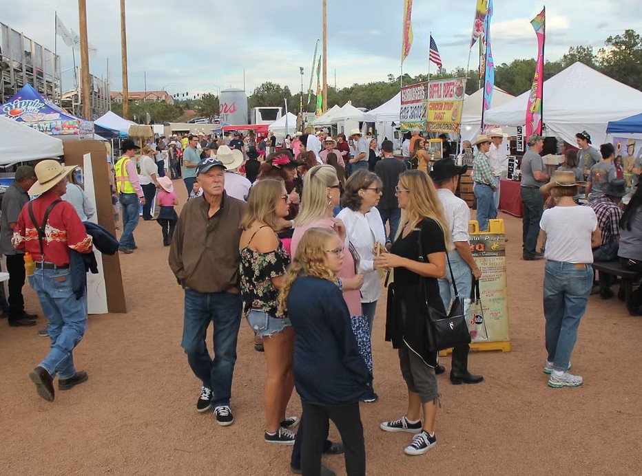 The 2025 Vendor applications for the... - Payson Pro Rodeo | Facebook