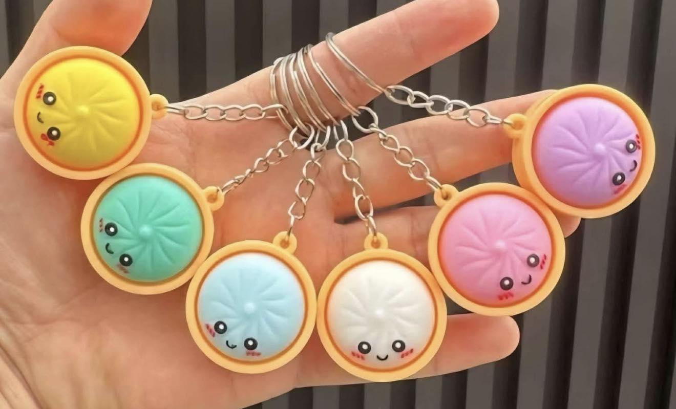 silkyさん Are clicking keychain dumplings needed at L&B Boutique?