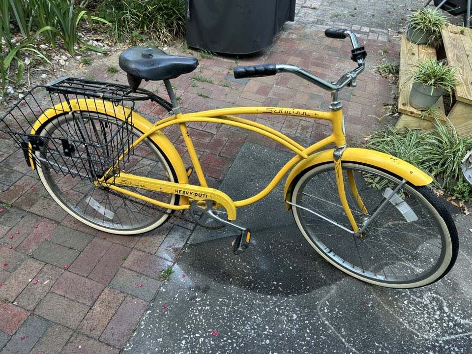 schwinn heavy duty bicycle this bike features a Schwinn alloy hybrid frame with Schwinn fit geometry and a suspension fork for a smooth ride Vintage Classic Schwinn Heavy Duty