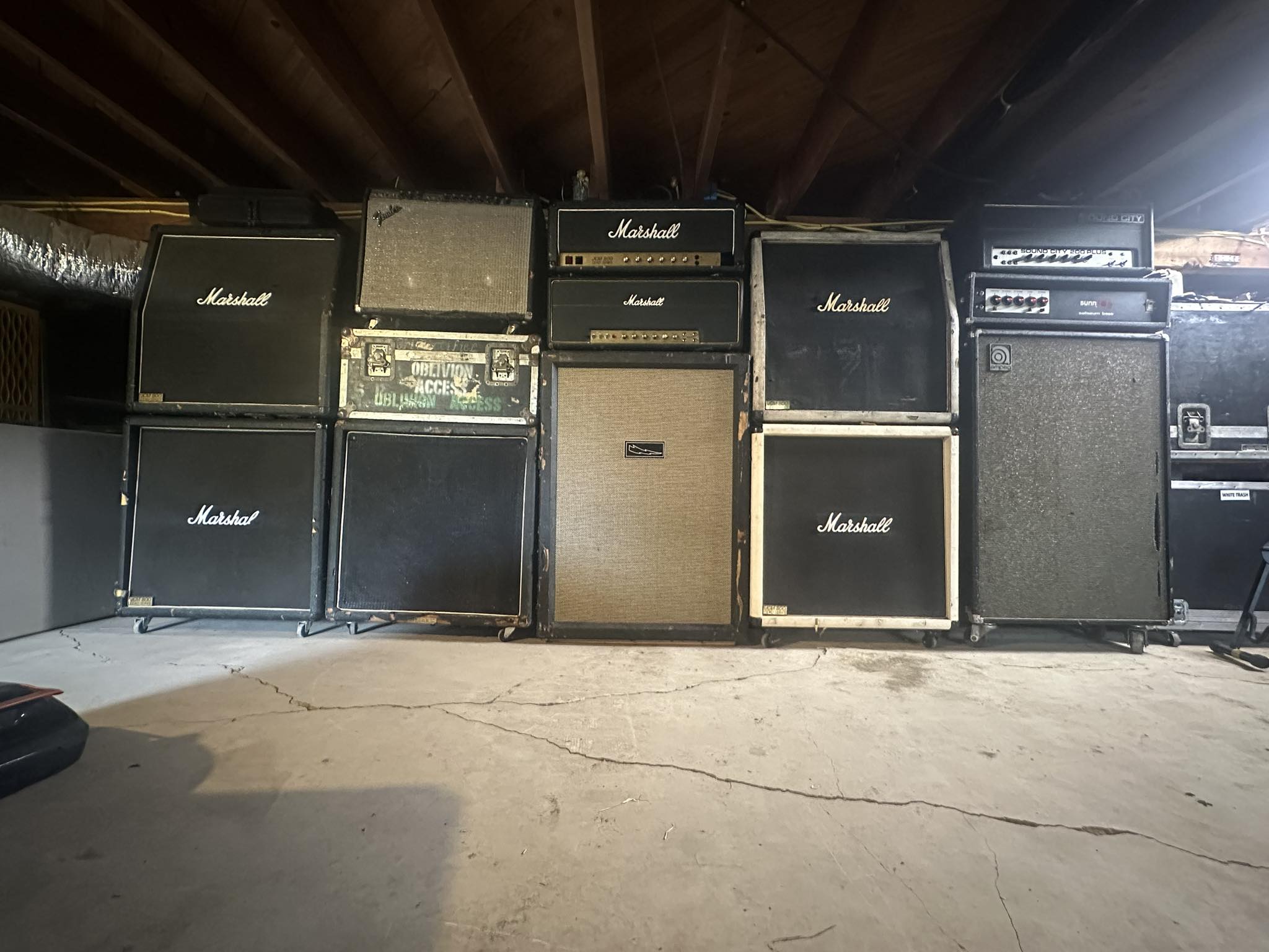 3 of the amps I built (and a 1990 Marshall JMC900) behind my 3