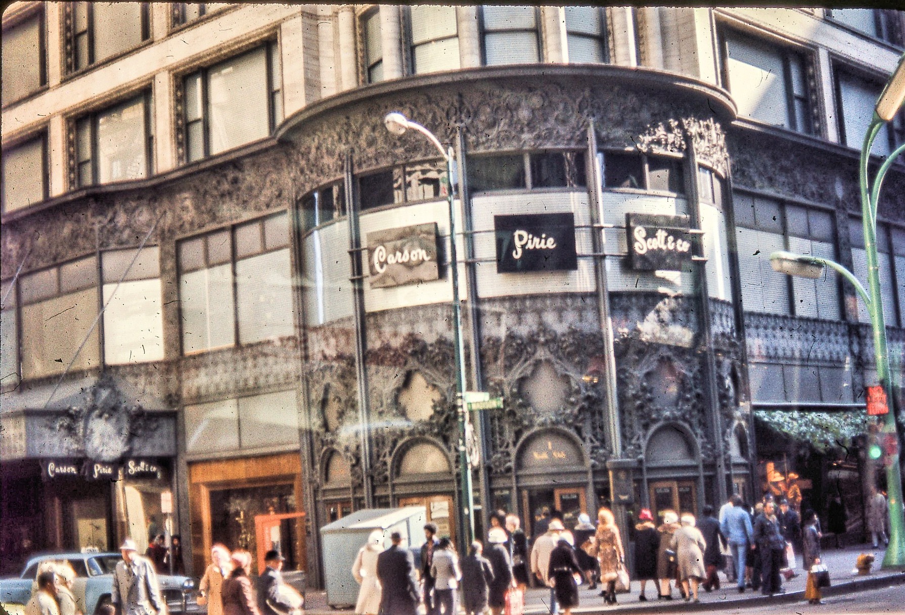Carson Pirie Scott on State St (courtesy urban remains)