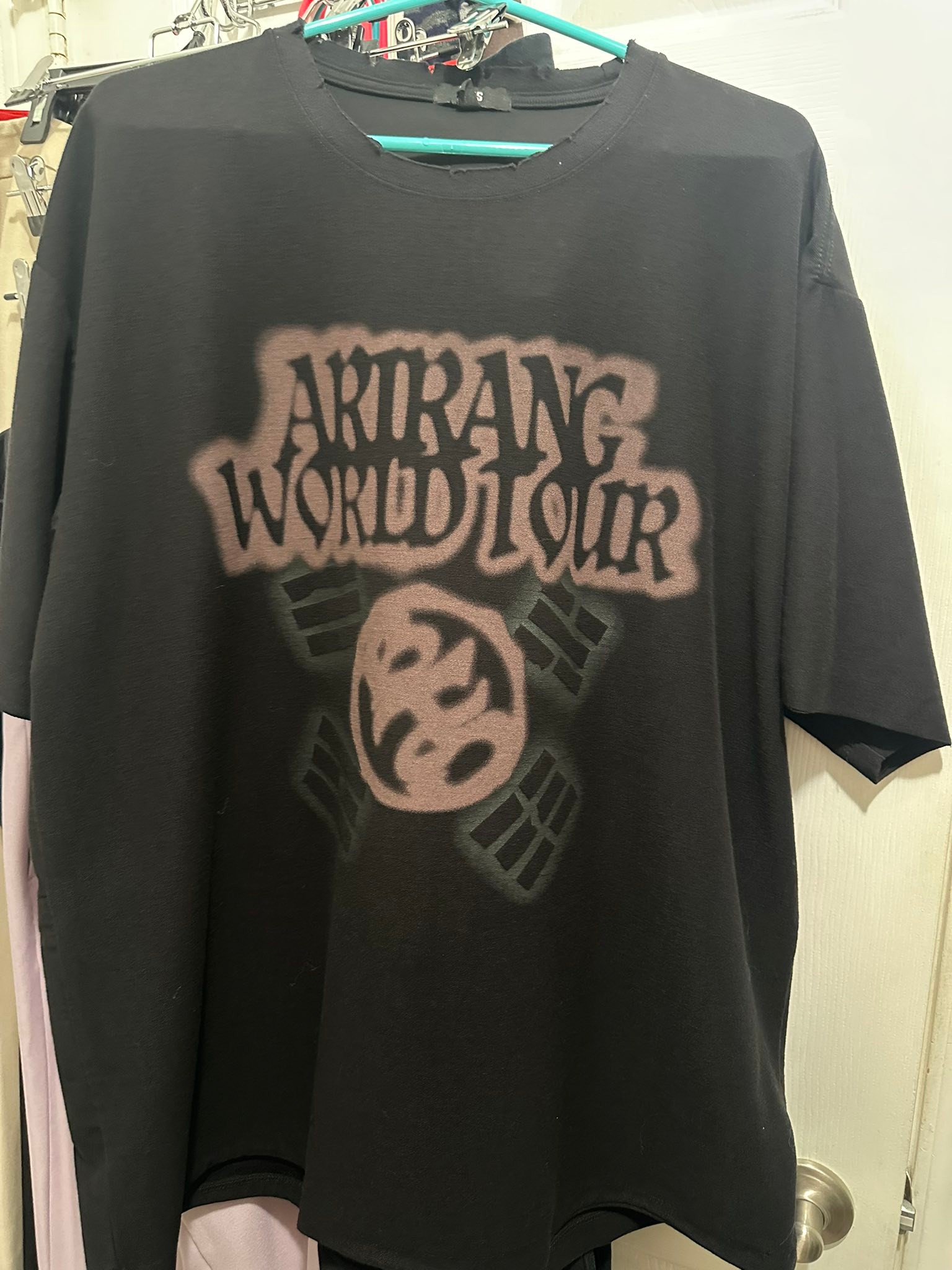 Black Arirang Tour Shirt for Sale or Trade in OC - XL, $65