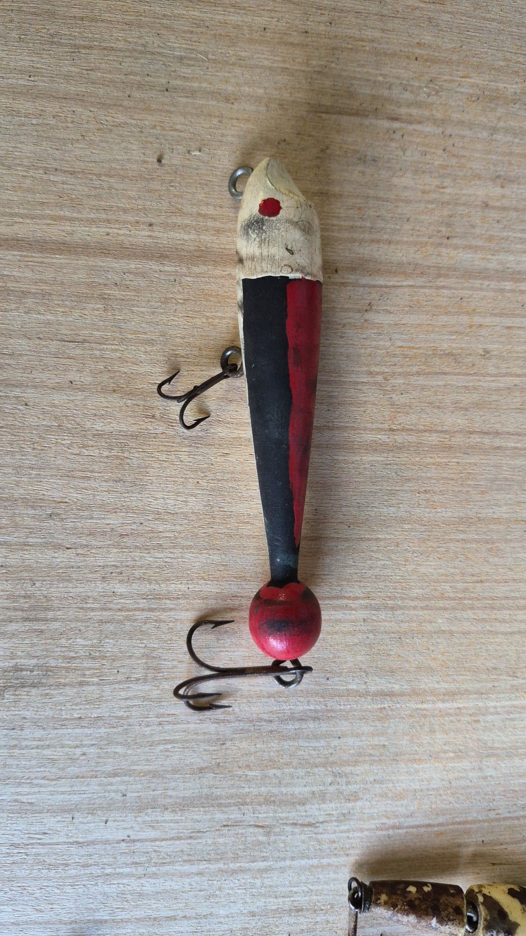 antique fish hooks Abbott Collection 92-Barb/Hook Hook Double Wall Hook : Home & Kitchen 1.75 inch wide Metal Fish Hook Double Wall