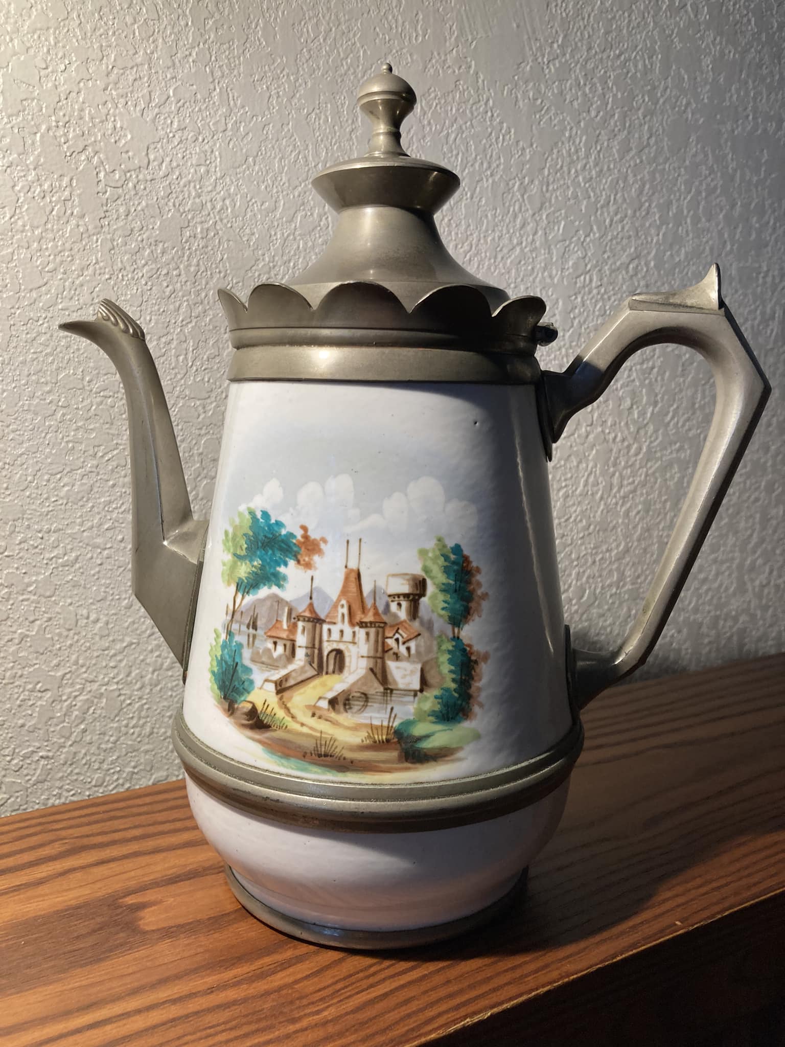 Antique tea Kettle no. 8. Marked OP on bottom