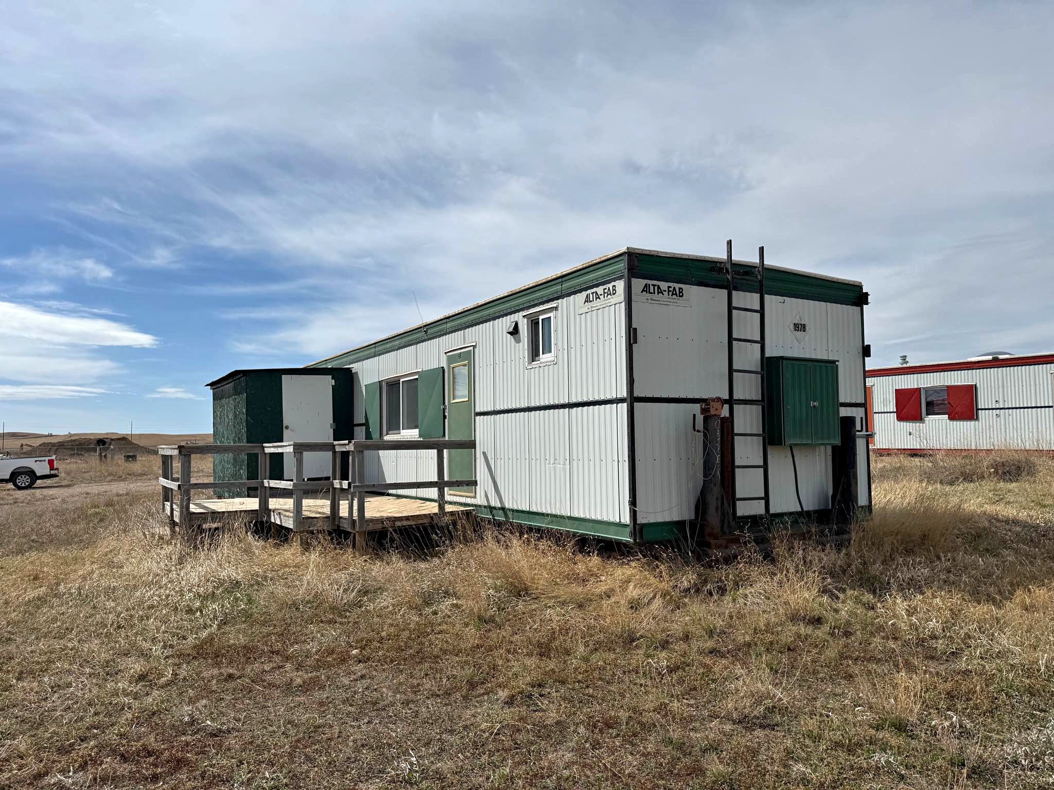 2 bedroom two bath skid shack Setting in Watford City ND - Property For