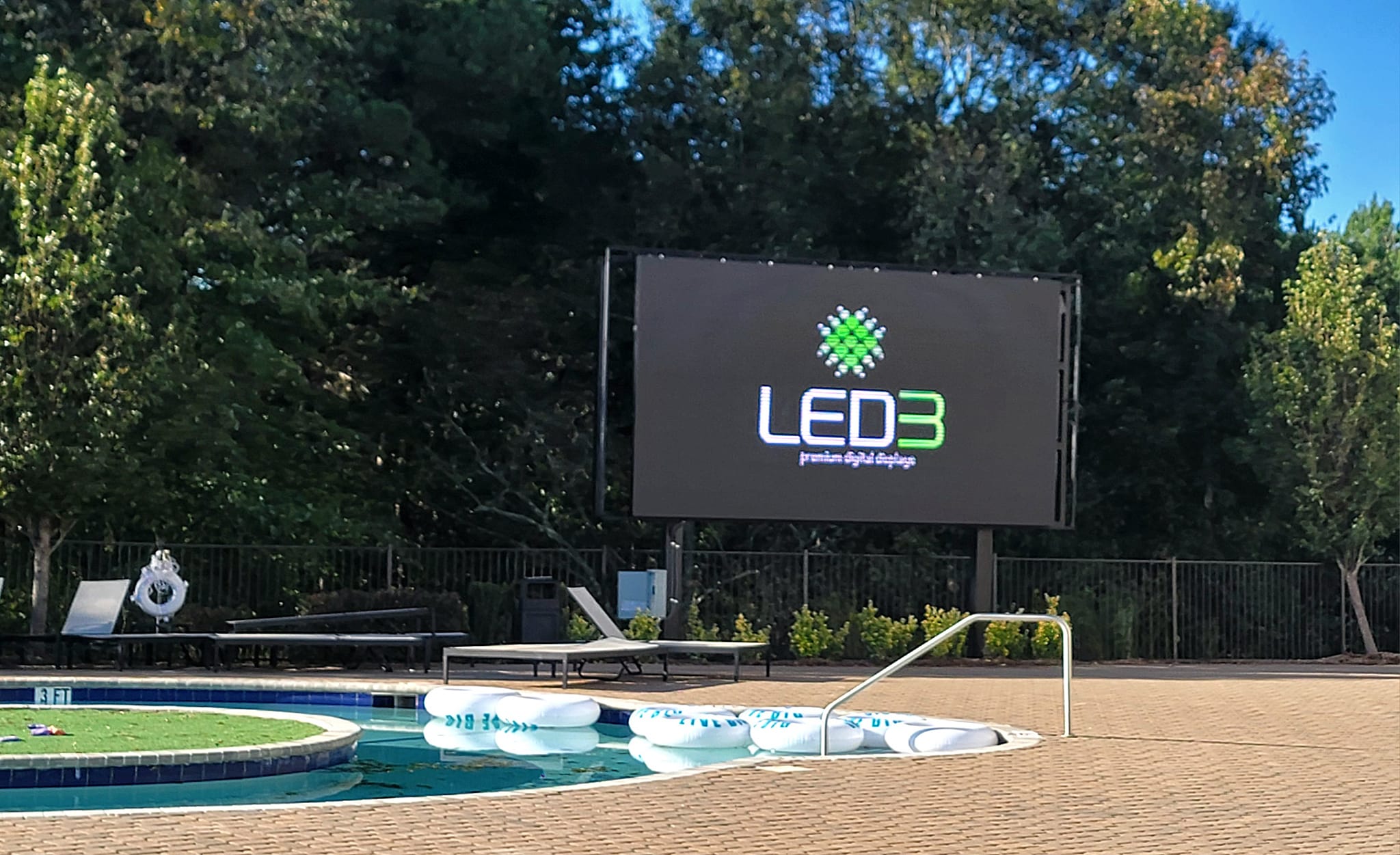 LED3
