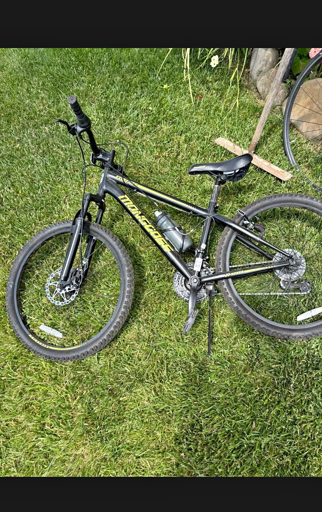 サクラメントで販売中のMongoose Mountain Bikes | Facebook Marketplace
