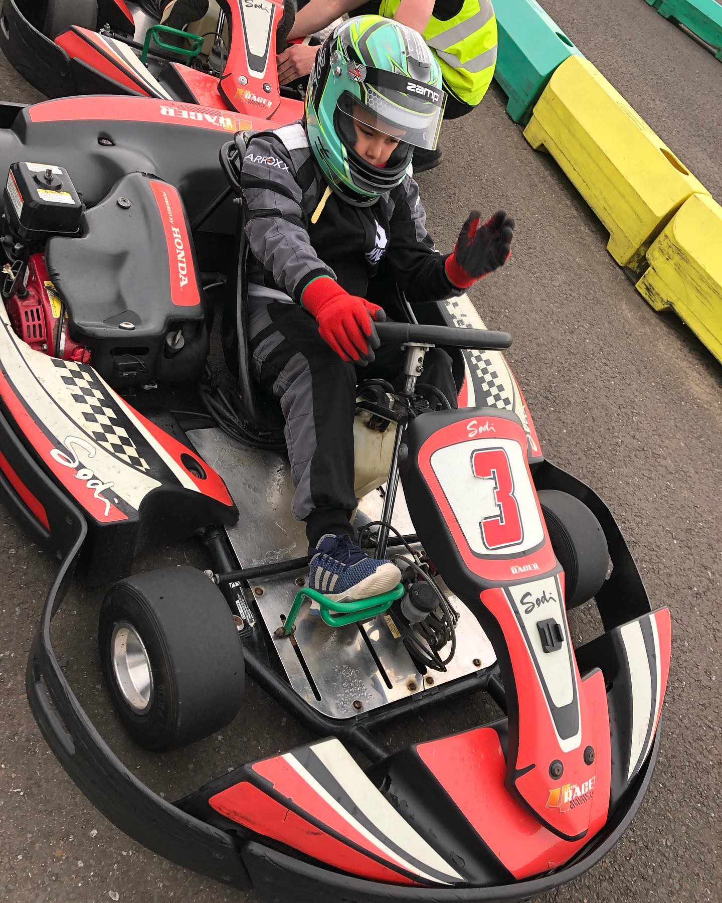 Addison Smith - #KNEkarting #karting #kartinglife... | Facebook