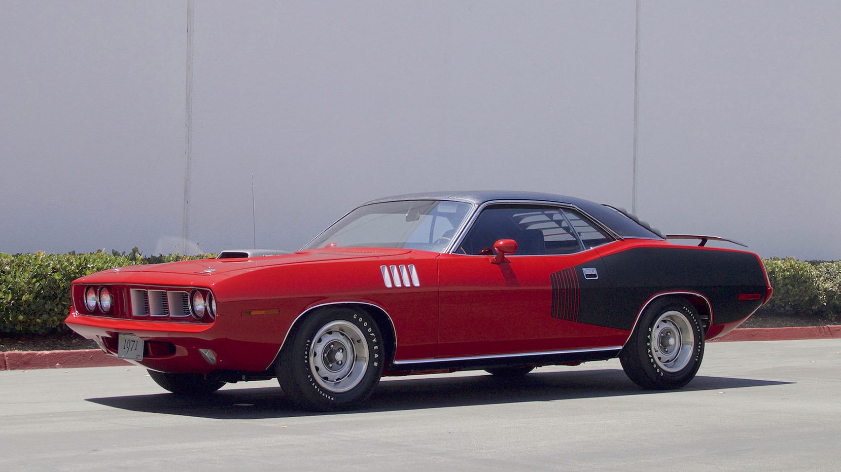 The 1970 Plymouth Hemi Cuda Sox & Martin Drag Car sells for a 