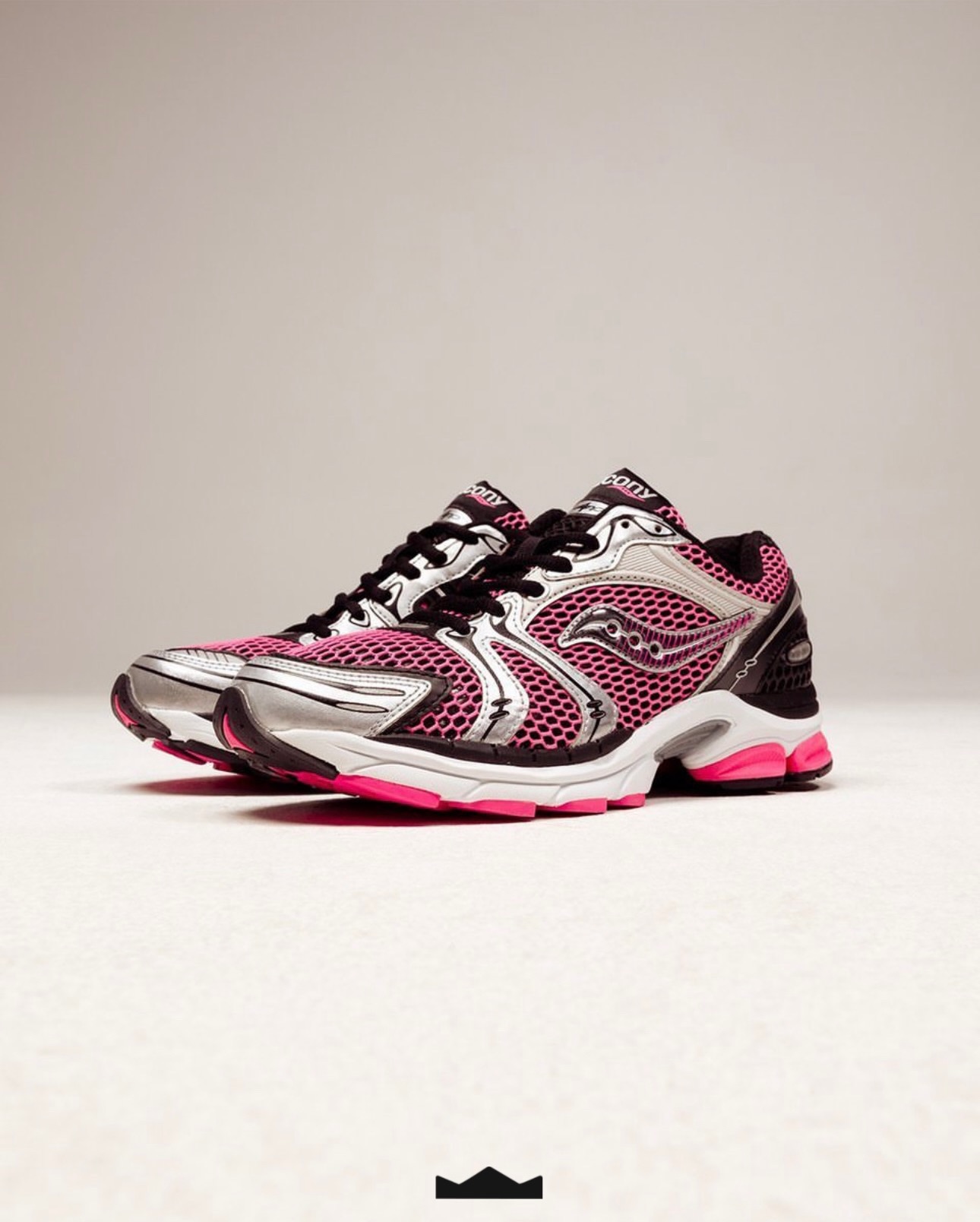 ?SALE? SAUCONY PROGRID TRIUMPH 4 WOMEN Talla: 7.5Us / 24 Cm 