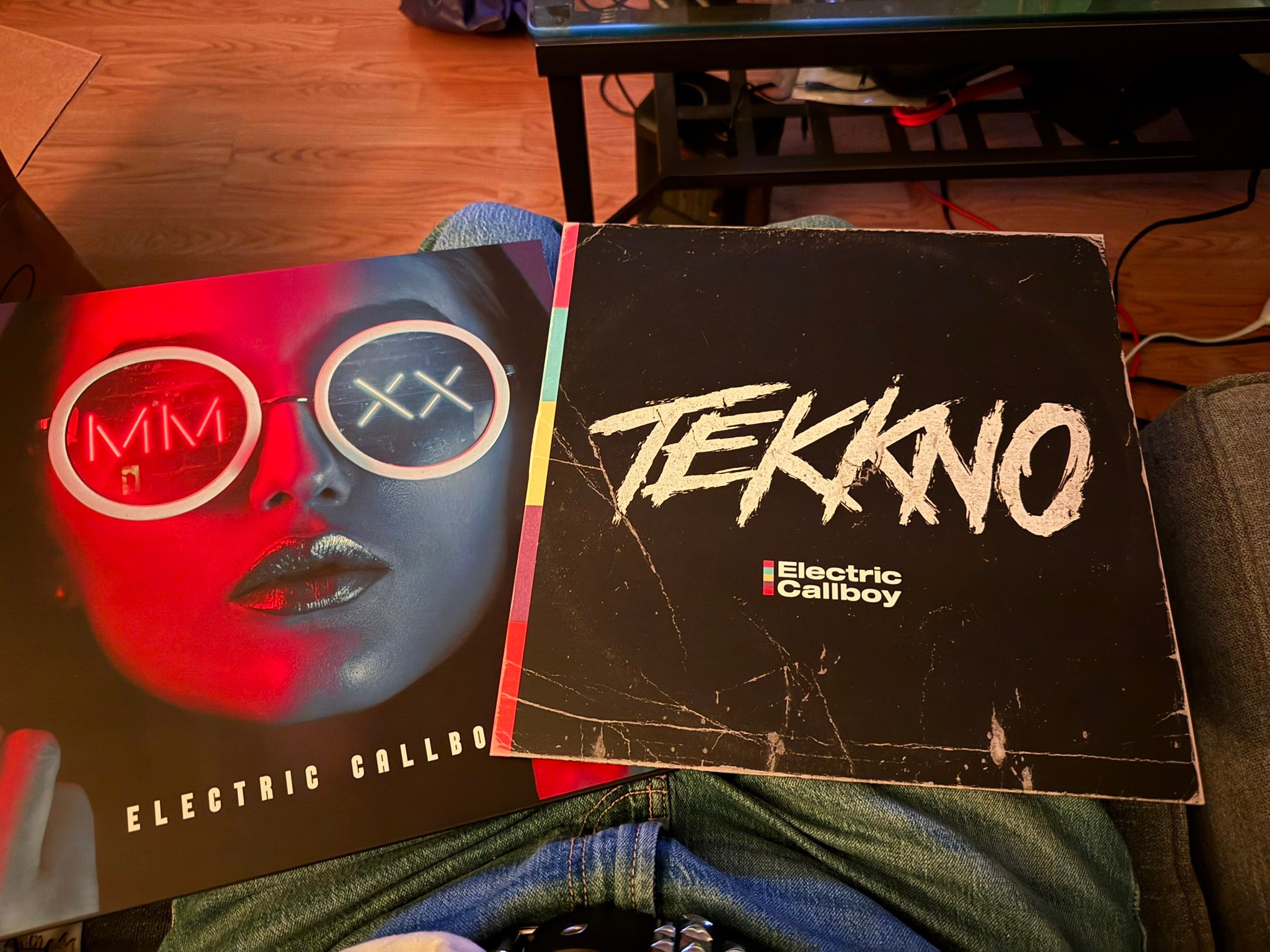 Missing signature on Electric Callboy signed white label Tanzneid