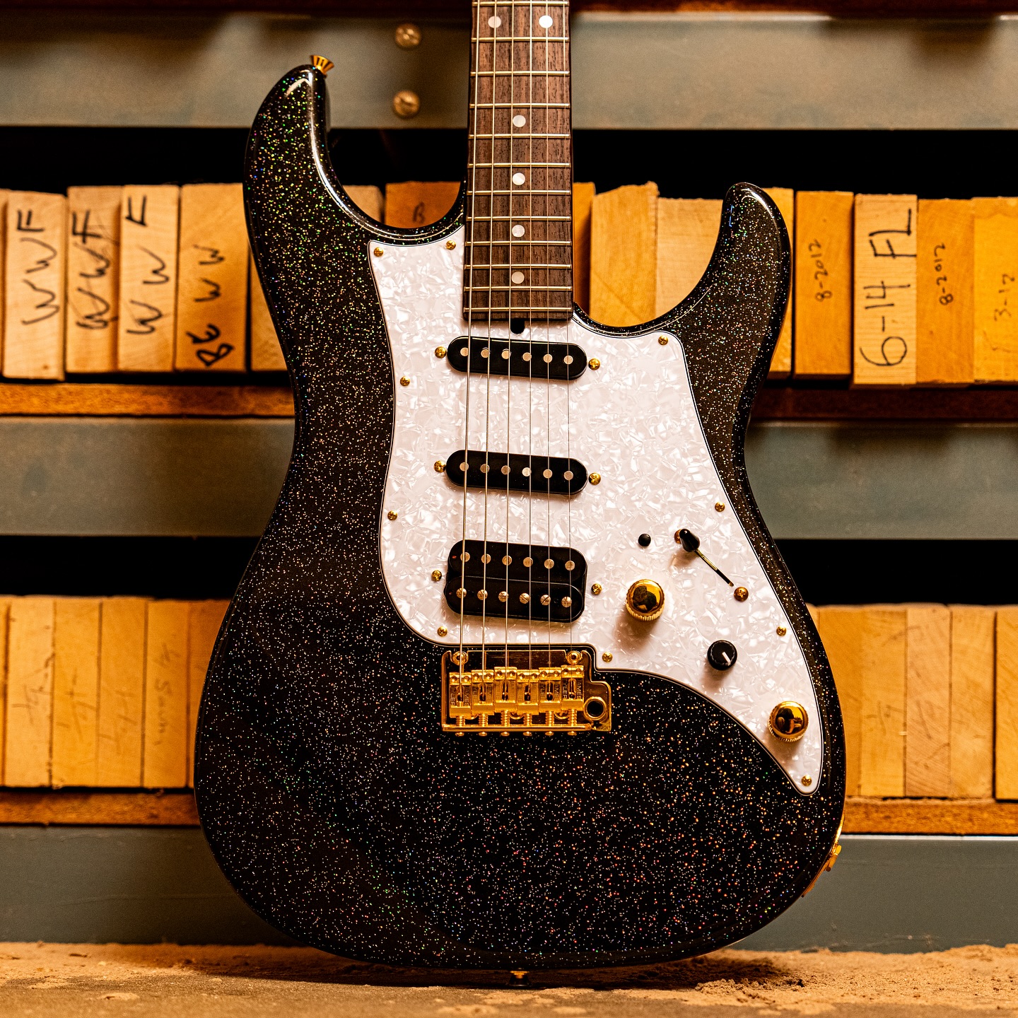 JTG MK 1 in Black Metallic finish ?... - James Tyler Guitars 