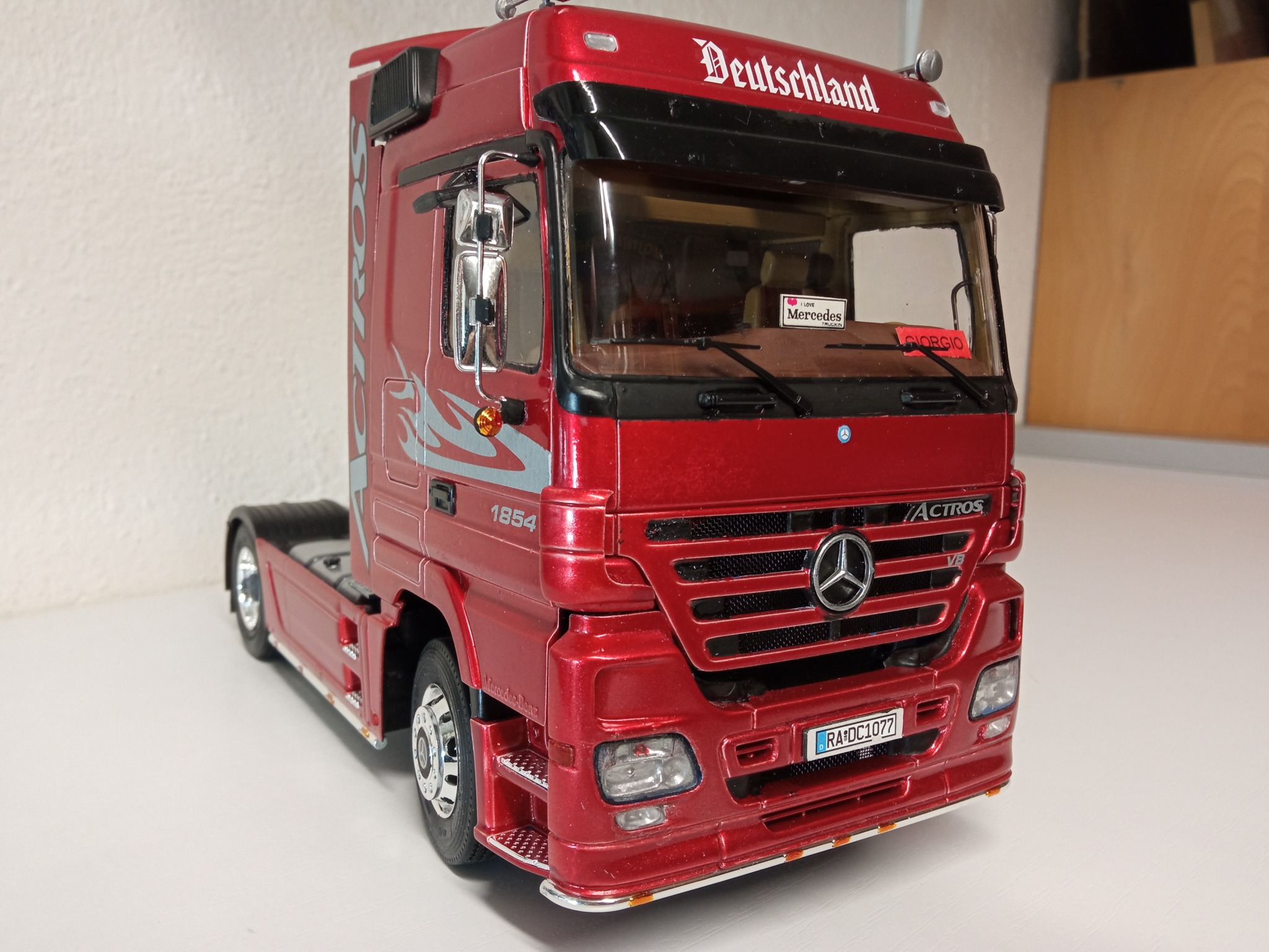 Italeri scale model publication submission