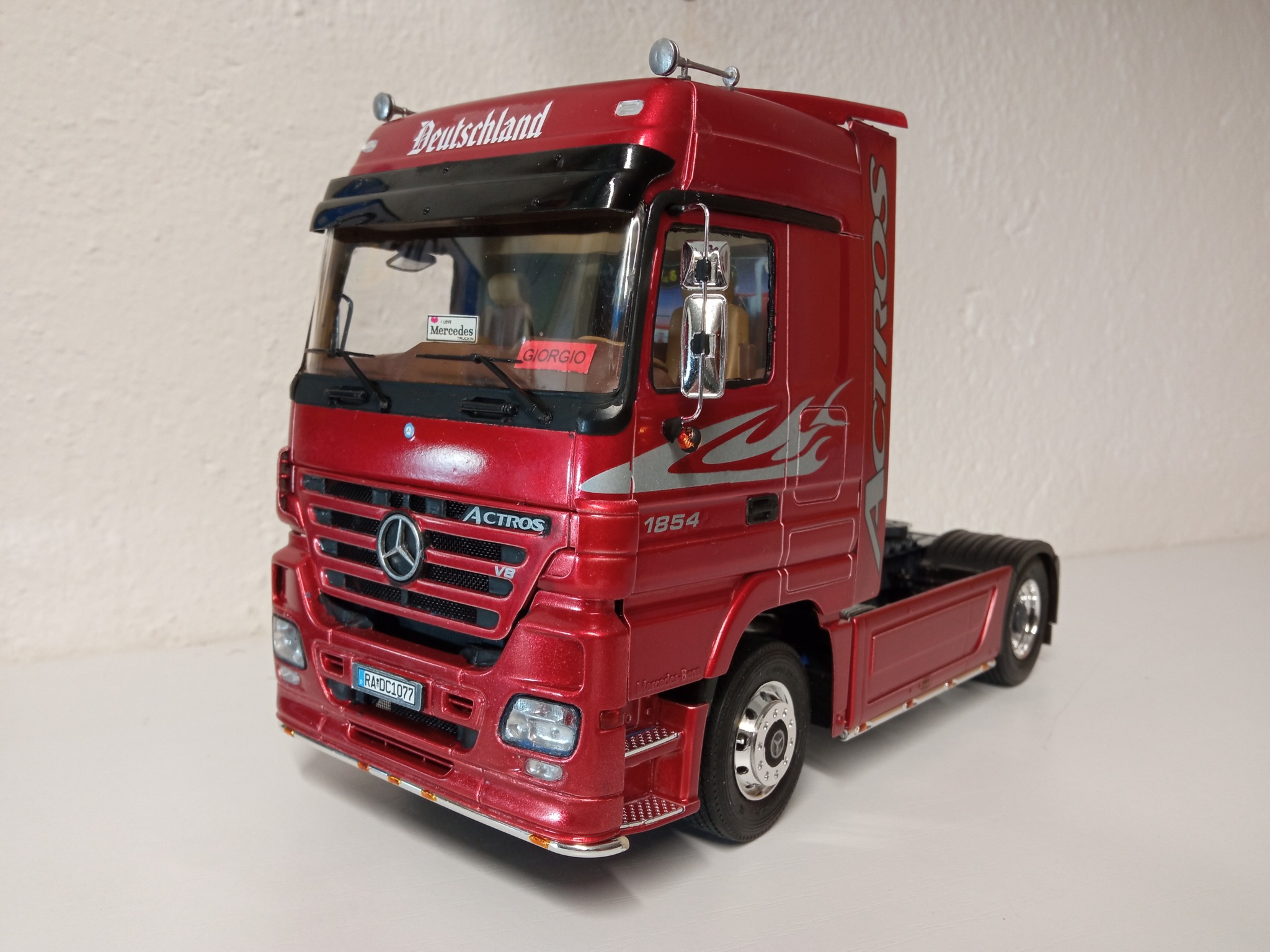 Italeri scale model publication submission