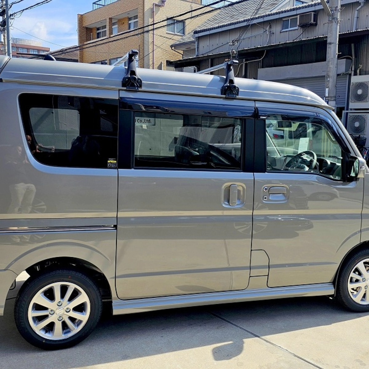 新型新車エブリィワゴン PZターボ 4WD 新色 モスグレーメタリック を