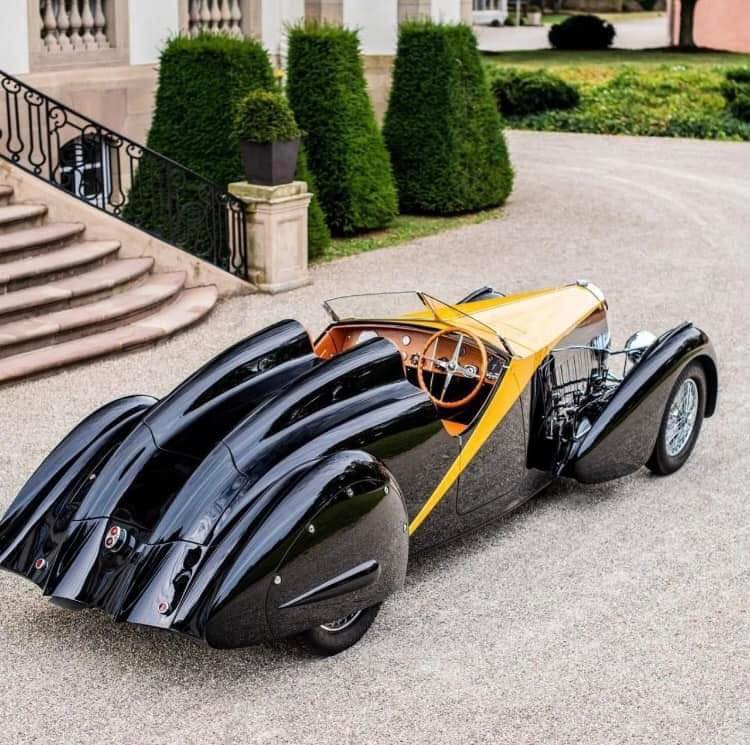 Bugatti Type 57 Roadster, a 1934 Art Deco masterpiece