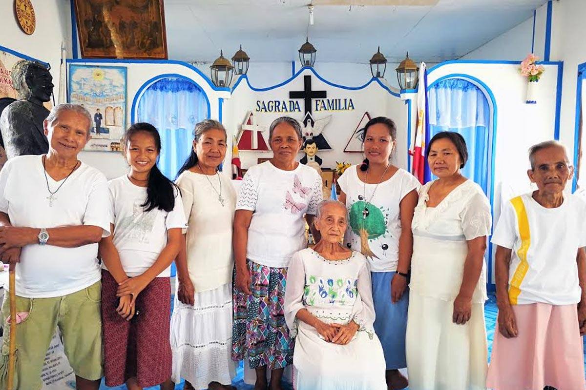 ARTICLE 4 Where Jose Rizal is Worshipped as a God To a group of ...