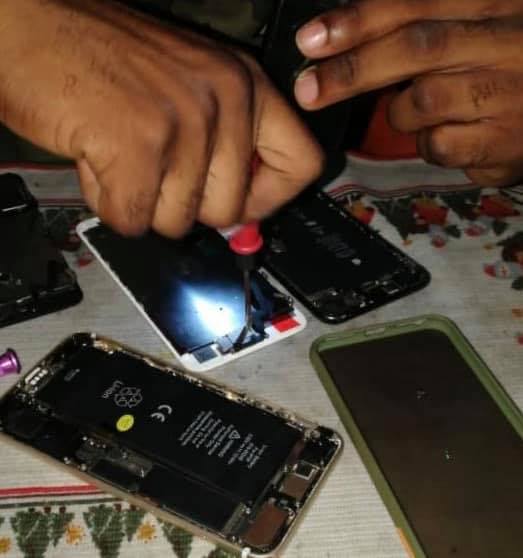 Iphone repair rdc | Léopoldville