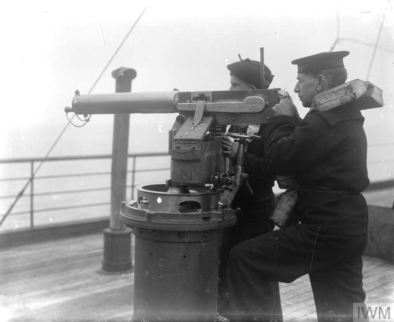 Ub-88 - Sailors operating a Maxim gun aboard a minesweeper in Harwich ...